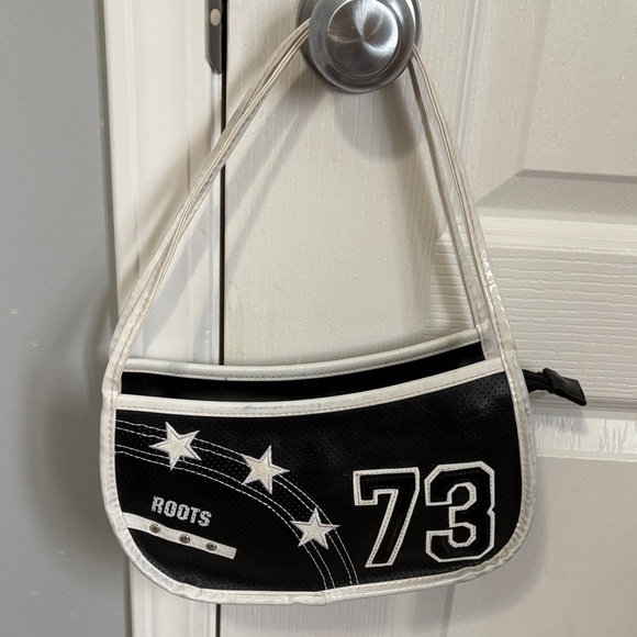 Roots Handbags - Roots Black and White Shoulder Bag